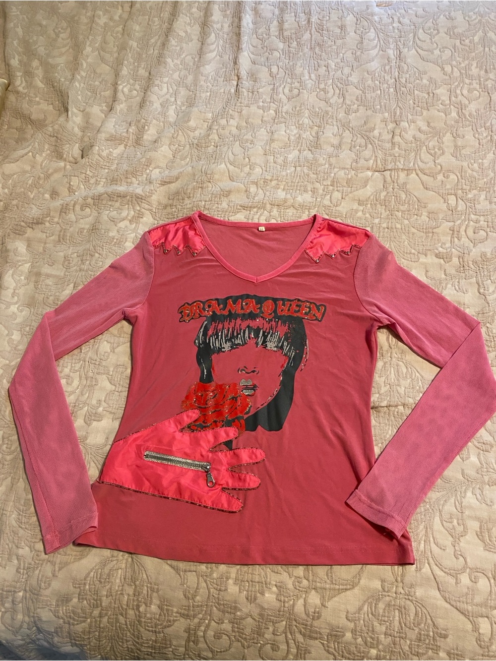 DRAMA QUEEN Pink Graphic Long-Sleeve Top